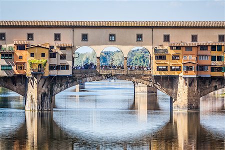 simsearch:400-08020855,k - An image of the Ponte Vecchio in Florence Italy Stockbilder - Microstock & Abonnement, Bildnummer: 400-07255303