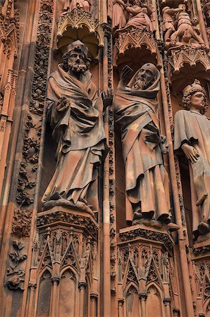 simsearch:400-05355685,k - closeup view of  Notre-Dame cathedral at Strasbourg, France Fotografie stock - Microstock e Abbonamento, Codice: 400-07257472
