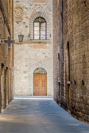 simsearch:400-07257535,k - An image of typical houses in Siena Italy Stock Photo - Budget Royalty-Free & Subscription, Code: 400-07257536