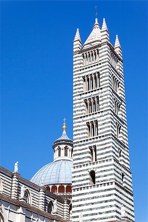 simsearch:400-06072842,k - An image of the Cathedral in Siena Foto de stock - Super Valor sin royalties y Suscripción, Código: 400-07257531
