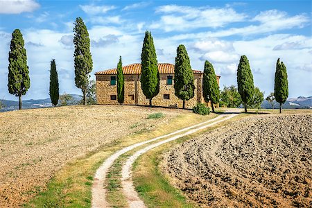 An image of a beautiful house in Tuscany Italy Stock Photo - Budget Royalty-Free & Subscription, Code: 400-07257547