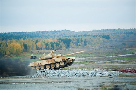 force field - Russian military tank T-90S with Obstacle overcoming Stock Photo - Budget Royalty-Free & Subscription, Code: 400-07258588