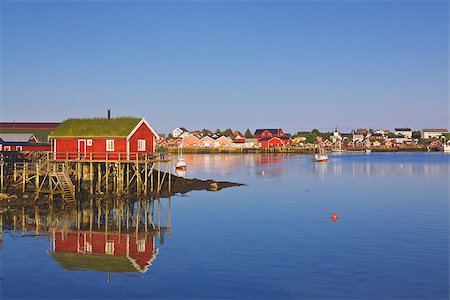 simsearch:400-06946229,k - Reine, picturesque fishing village on Lofoten, Norway Foto de stock - Super Valor sin royalties y Suscripción, Código: 400-07250706