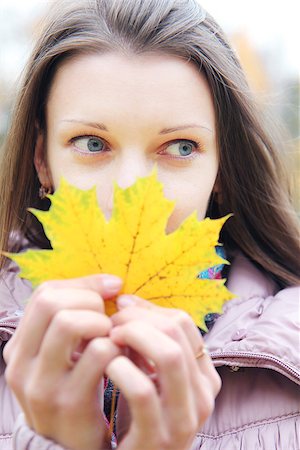 simsearch:400-07042487,k - autumn woman Stock Photo - Budget Royalty-Free & Subscription, Code: 400-07251383