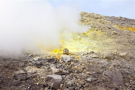 stromboli island - An image of the active volcano islands at Lipari Italy Photographie de stock - Aubaine LD & Abonnement, Code: 400-07252858
