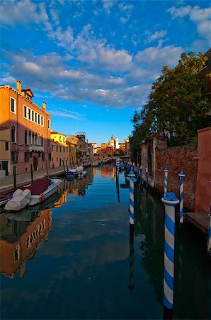 simsearch:400-07272498,k - unusual pittoresque view of Venice Italy most touristic place in the world Stock Photo - Budget Royalty-Free & Subscription, Code: 400-07264548