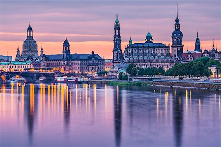 Dresden, Germany above the Elbe River at dawn. Stock Photo - Budget Royalty-Free & Subscription, Code: 400-07261387
