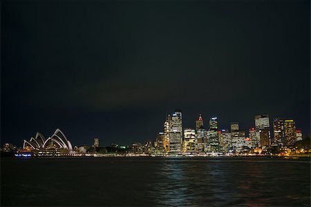 simsearch:400-07048261,k - sydney harbour view by night in australia Fotografie stock - Microstock e Abbonamento, Codice: 400-07263841