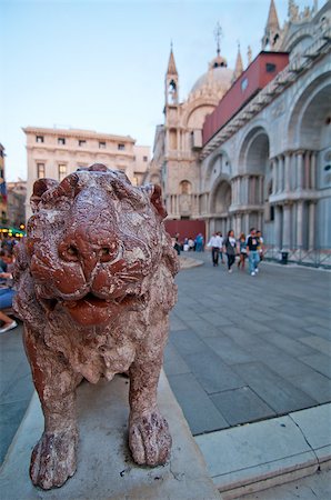 simsearch:400-07272498,k - Venice Italy Saint Marco square pittoresque view Stock Photo - Budget Royalty-Free & Subscription, Code: 400-07278618