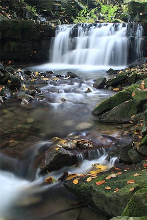 rogit (artist) - Water Cascade on Satina Creek in Beskydy Mountains, Czech Republic. Photographie de stock - Aubaine LD & Abonnement, Code: 400-07289564