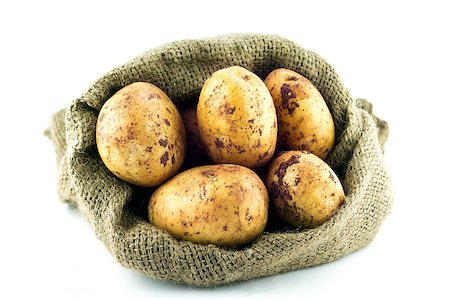simsearch:400-06701002,k - potatoes in burlap sack isolated on white background Stock Photo - Budget Royalty-Free & Subscription, Code: 400-07294319