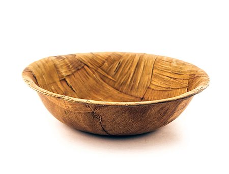 simsearch:400-04986497,k - wooden bowl on a white background   (with clipping work path) Foto de stock - Royalty-Free Super Valor e Assinatura, Número: 400-07294358