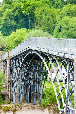 simsearch:400-07314560,k - Ironbridge, Shropshire, England Fotografie stock - Microstock e Abbonamento, Codice: 400-07297386