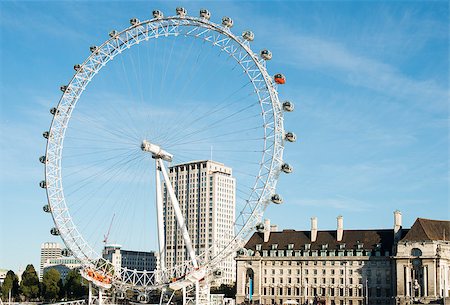 The eye Symbol of London. Blue sky Stock Photo - Budget Royalty-Free & Subscription, Code: 400-07298282