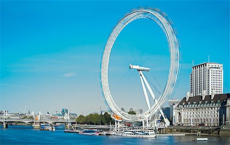 river eye - The eye Symbol of London. Blue sky Fotografie stock - Microstock e Abbonamento, Codice: 400-07298296