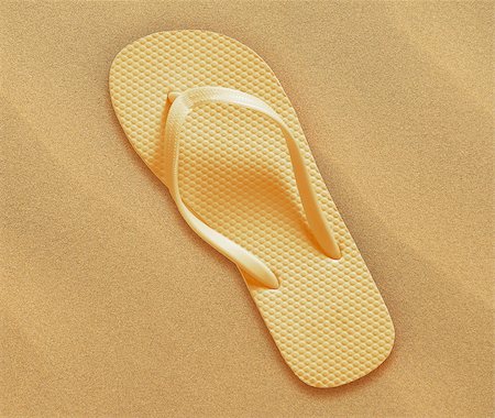 a pair of flip flops on the beach sand, Summer back concept. Foto de stock - Super Valor sin royalties y Suscripción, Código: 400-07290278