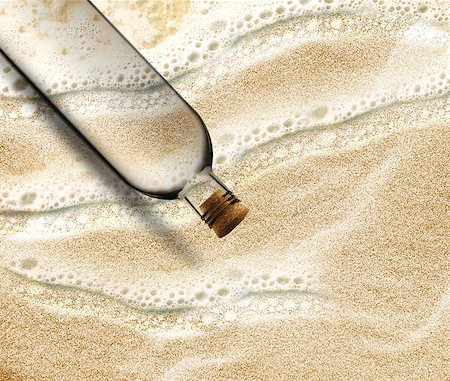 simsearch:614-08872791,k - empty Bottle in the beach sand with copy space to add your message inside the Bottle. Fotografie stock - Microstock e Abbonamento, Codice: 400-07290292