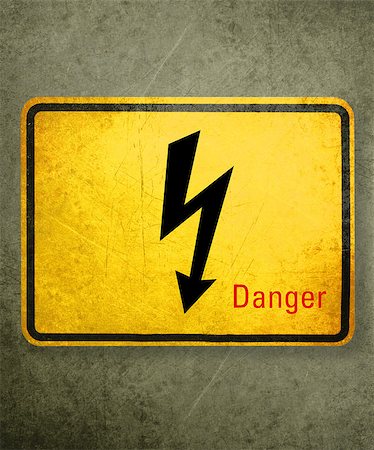 simsearch:400-04833604,k - yellow high voltage Alert sign on wall. Photographie de stock - Aubaine LD & Abonnement, Code: 400-07290307