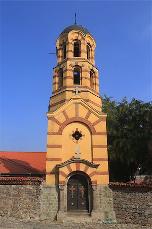 plovdiv - Bell tower of Sveta Nedelya church in Plovdiv, Bulgaria Photographie de stock - Aubaine LD & Abonnement, Code: 400-07291058