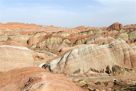 pinnacles desert - Colorful mountains of Danxia landform in Gansu, China Foto de stock - Super Valor sin royalties y Suscripción, Código: 400-07291775