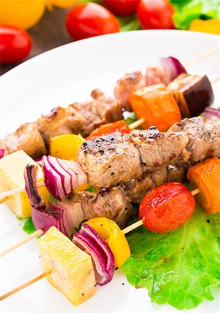 simsearch:400-07479107,k - Barbecued pork and vegetable kebabs on a plate Stock Photo - Budget Royalty-Free & Subscription, Code: 400-07291973