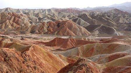pinnacles desert - Colorful mountains of Danxia landform in Gansu, China Foto de stock - Super Valor sin royalties y Suscripción, Código: 400-07292655
