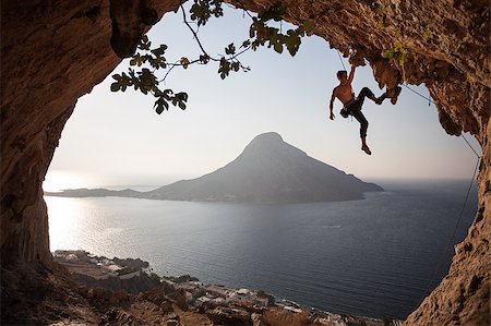 simsearch:400-07292725,k - Rock climber at sunset. Kalymnos Island, Greece. Photographie de stock - Aubaine LD & Abonnement, Code: 400-07292725