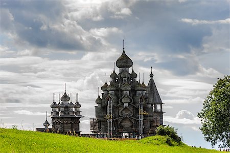 simsearch:400-07090264,k - Antique wooden Church of Transfiguration at Kizhi island in Russia under reconstruction Stock Photo - Budget Royalty-Free & Subscription, Code: 400-07292970
