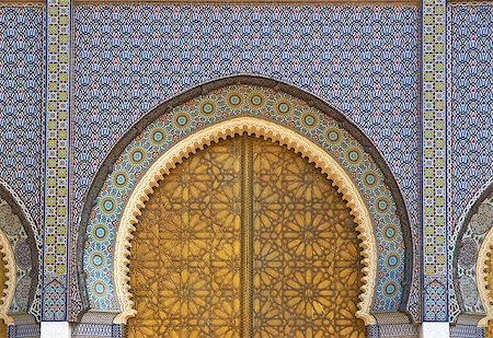 simsearch:400-05287421,k - Ornate entrance gates to the Royal Palace in Fes, Morocco Stock Photo - Budget Royalty-Free & Subscription, Code: 400-07293007