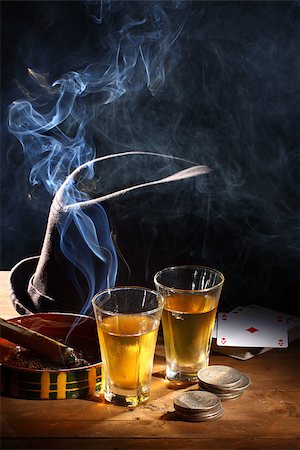 simsearch:400-04750906,k - hat, glass of bourbon whiskey and cigar Stock Photo - Budget Royalty-Free & Subscription, Code: 400-07293296