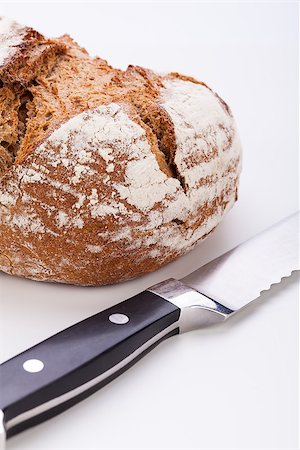 simsearch:400-05744487,k - fresh baked grain bead and knife isolated objects food Stock Photo - Budget Royalty-Free & Subscription, Code: 400-07304979