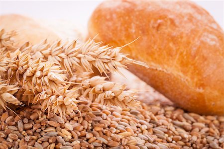 simsearch:400-07414812,k - tasty fresh baked bread bun baguette natural food detal background Foto de stock - Super Valor sin royalties y Suscripción, Código: 400-07304989