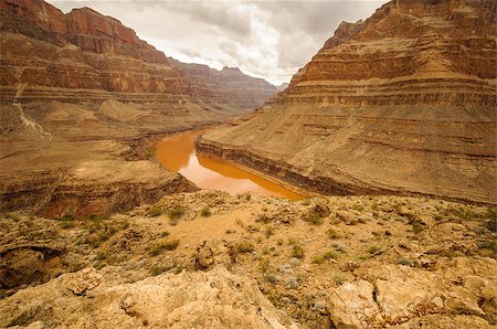 Grand Canyon Colorado river red big walls near las vegas Photographie de stock - Aubaine LD & Abonnement, Code: 400-07306145