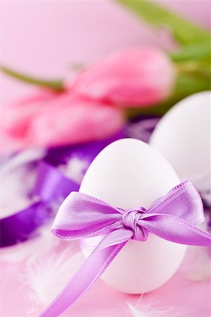 simsearch:400-06527401,k - festive traditional easter egg decoration ribbon and tulips on pink background Stock Photo - Budget Royalty-Free & Subscription, Code: 400-07306898