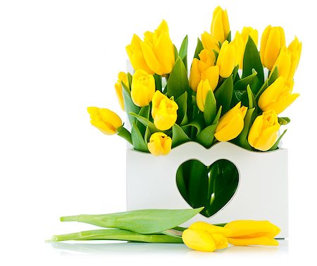 spring yellow tulips in wooden basket isolated on black background Stock Photo - Budget Royalty-Free & Subscription, Code: 400-07307859