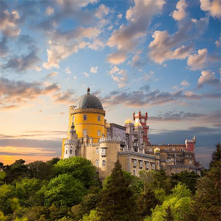 Fairy Palace against beautiful sky /  Panorama of Pena National Palace in Sintra, Portugal / Europe Photographie de stock - Aubaine LD & Abonnement, Code: 400-07308899