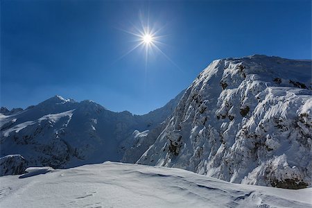 simsearch:400-07302061,k - View from Negoiu peak in winter. Fagaras Mountains, Southern Carpathians, Romani Foto de stock - Royalty-Free Super Valor e Assinatura, Número: 400-07309742