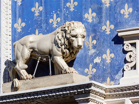 simsearch:400-07407995,k - An image of a Lion Statue in Florence Fotografie stock - Microstock e Abbonamento, Codice: 400-07300531