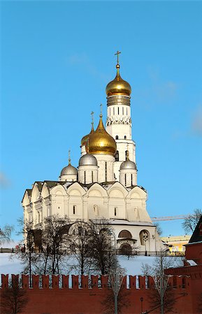 simsearch:400-07299937,k - Church and Ivan the Great Bell in the Moscow winter Stock Photo - Budget Royalty-Free & Subscription, Code: 400-07300885