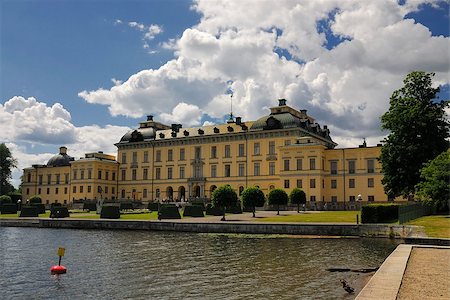 simsearch:400-07429060,k - Drottningholm Palace,Stockholm. Photographie de stock - Aubaine LD & Abonnement, Code: 400-07301624
