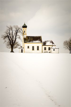simsearch:400-05919692,k - A nice winter scenery with a church in Bavaria Germany Stock Photo - Budget Royalty-Free & Subscription, Code: 400-07301820