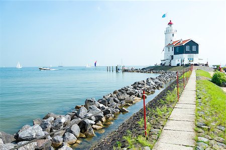 The road to lighthouse, Marken, the Netherlands Stockbilder - Microstock & Abonnement, Bildnummer: 400-07302173