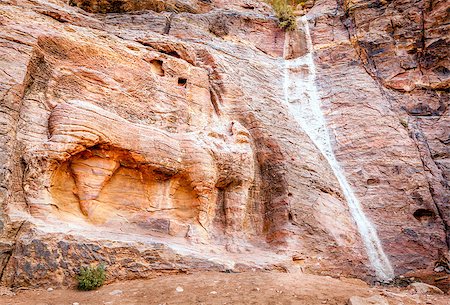 simsearch:400-06426873,k - Sculpture of lion carved in the cliff at Petra, Jordan Stock Photo - Budget Royalty-Free & Subscription, Code: 400-07302642