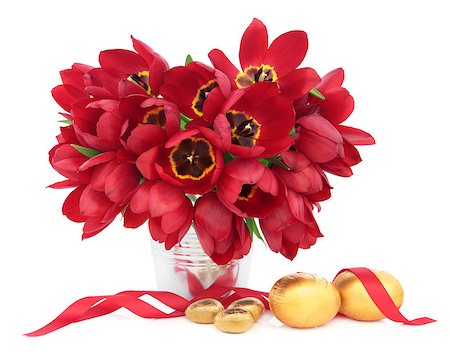 simsearch:400-06356460,k - Easter eggs with red tulip flower arrangement and ribbon curl over white background. Foto de stock - Super Valor sin royalties y Suscripción, Código: 400-07303456