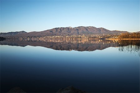 Lake of Varese, panorama from Cazzago Brabbia - Lombardy, Italy Foto de stock - Royalty-Free Super Valor e Assinatura, Número: 400-07303555
