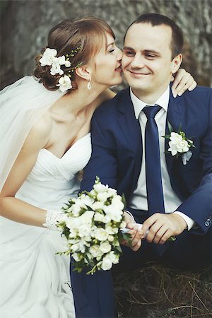 simsearch:400-07332647,k - Groom and bride together.  Young wedding couple. Stockbilder - Microstock & Abonnement, Bildnummer: 400-07314989