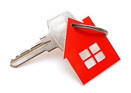 simsearch:625-02265924,k - House shaped keychain isolated on white background Photographie de stock - Aubaine LD & Abonnement, Code: 400-07317014