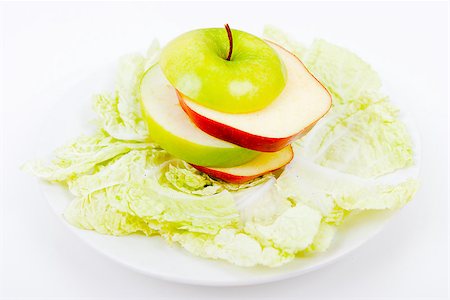 simsearch:400-05673047,k - plate with salad and apples. vegetarian food Foto de stock - Royalty-Free Super Valor e Assinatura, Número: 400-07317198