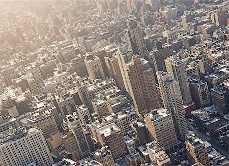 Aerial shot of residential area in Manhattan, New York City in warm evening light. Foto de stock - Royalty-Free Super Valor e Assinatura, Número: 400-07318552