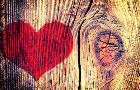 Old wooden background with heart shape Stockbilder - Microstock & Abonnement, Bildnummer: 400-07318913